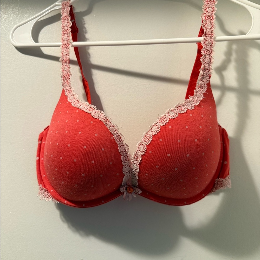 Victoria’s Secret Red Lace Trimmed Push Up Bra